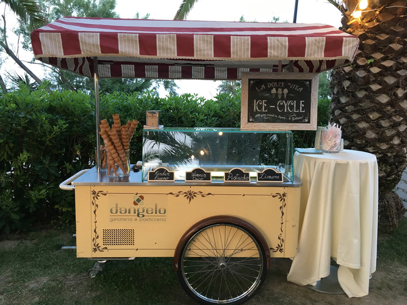 Italian ice cream cart at a wedding