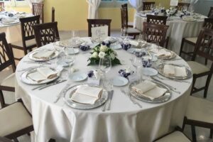 traditional Italian wedding banquet at wedding in Italy