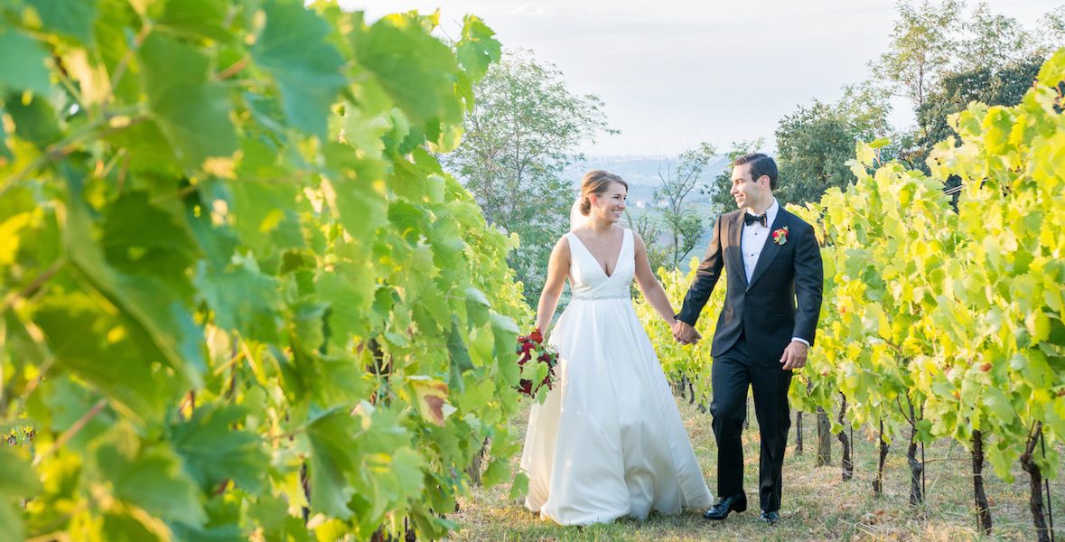 wedding couple in vineyard venue Abruzzo Italy