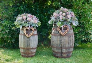 Experienced wedding planner in Abruzzo Rome Marche Umbria Tuscany bespoke luxury wedding design 