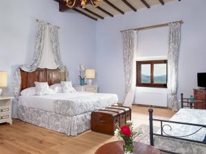 Great accommodation at Tuscan wedding villa